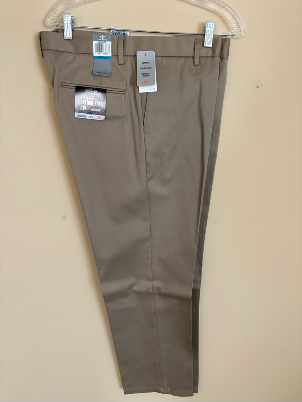 Dockers Men's Slim Fit Dress Pants in Khaki